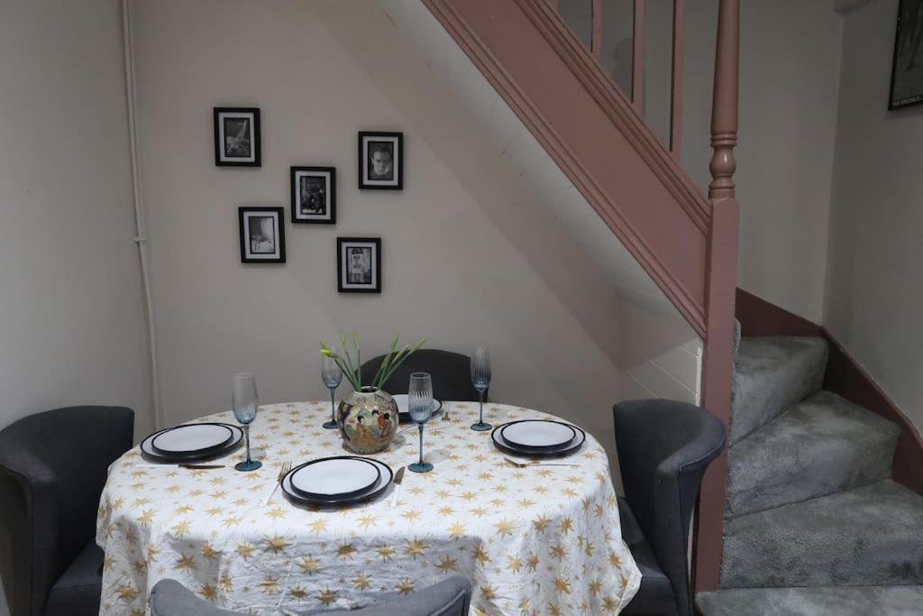 Victorian Farrar Cottage York Esterno foto